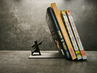 استند و نگهدارنده کتاب هری پاتر
